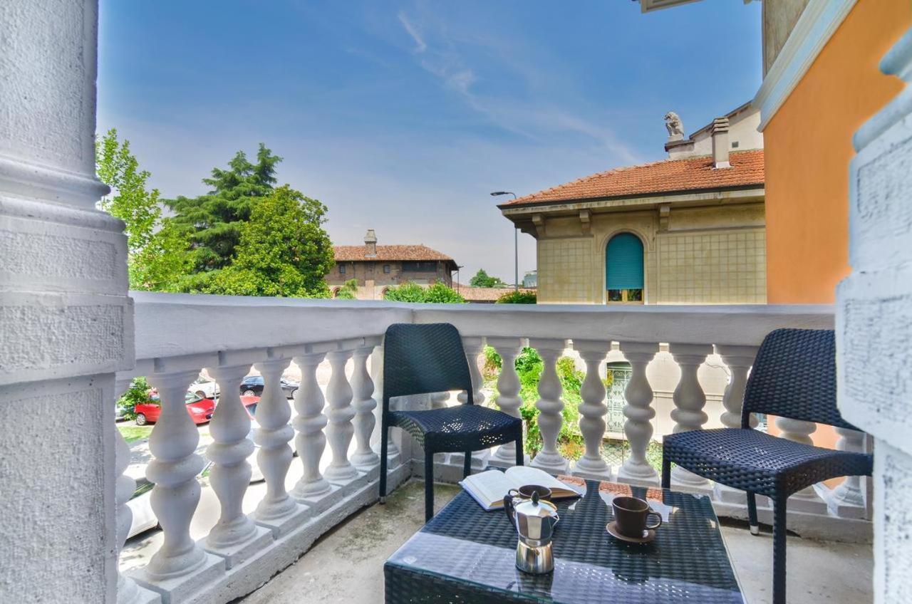 Villa Massari Milão Exterior foto