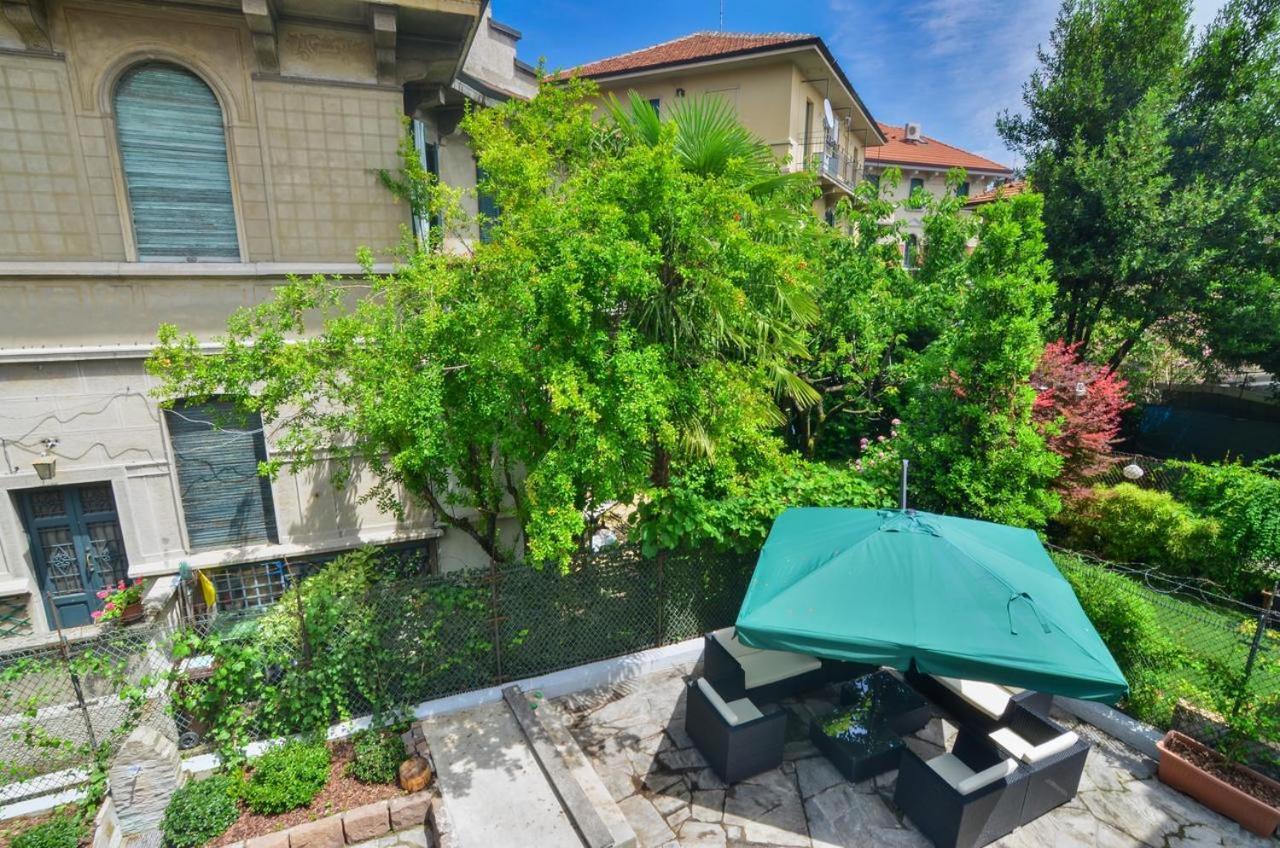 Villa Massari Milão Exterior foto